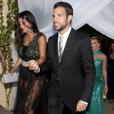 فستان دانييلا سمعان يقود رامي قاضي إلى العالمية