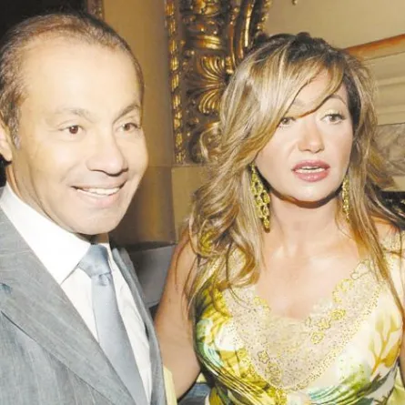 بعد ارتدائها المايوه...زوج ليلى علوي يستدعي الأمن