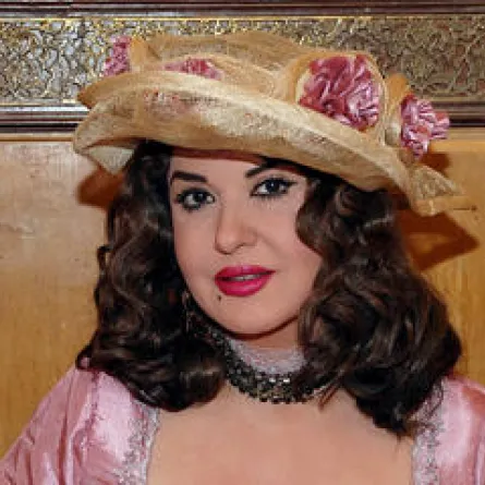 لماذا هربت مادلين طبر مع فاروق الفيشاوي؟