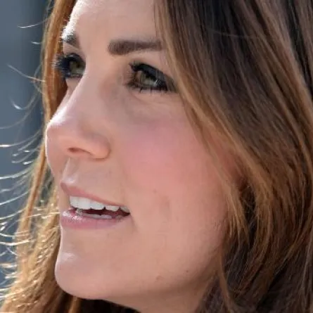 الكشف عن اسم مولود كيت ميدلتون الذكر