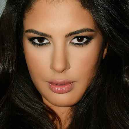 بالفيديو: تعرّفي إلى مكياج العروس الـ3D