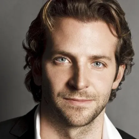 Bradley Cooper في دور Lance Armstrong
