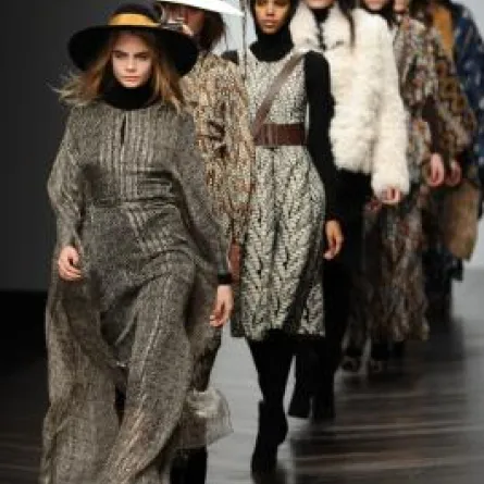 "سيدتي نت " ترصد أبرز ملامح أسبوع لندن للموضة