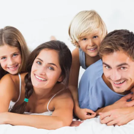 ربي أولادك وبناتك على العدل والمساواة 