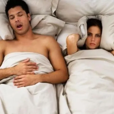 الغناء لمعالجة الشخير