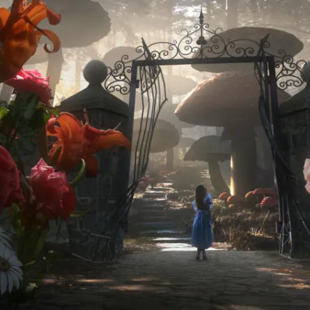 احذري أن تصبح طفلتك مثل "أليس في بلاد العجائب"