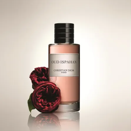 عطر Oud Ispahan رؤية عصرية لسحر الشرق!