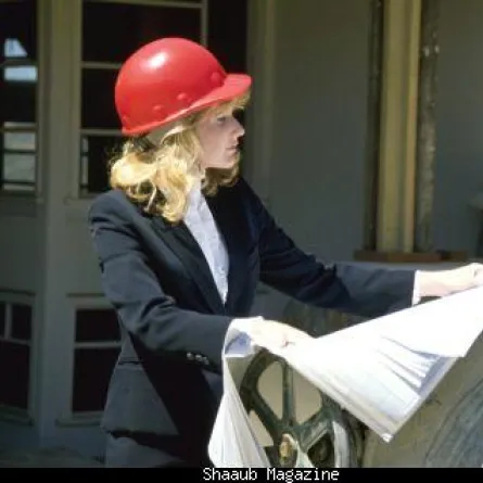 هل أنتِ مستعدة للتخلي عن أحلامكِ الحياتية في سبيل الحب؟