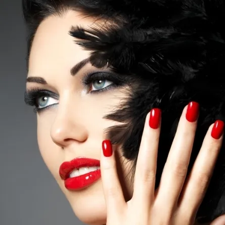 كيف تطبّقين مكياج سهرة يوم الحب؟