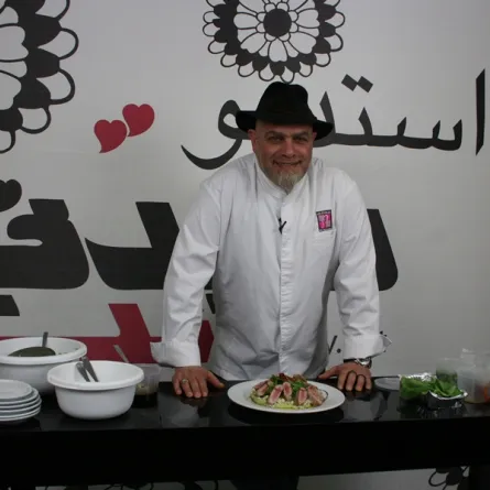 تابعوا  جو برزا خلال لقائه المباشر مع "سيدتي نت"