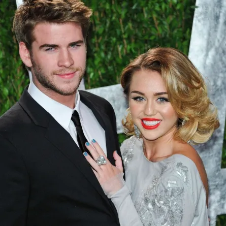 لعنة مجوهرات "نيل لين" من بريتني سبيرز إلى مايلي سايروس