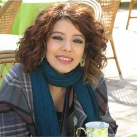 النجمات التركيّات بالشعر القصير 