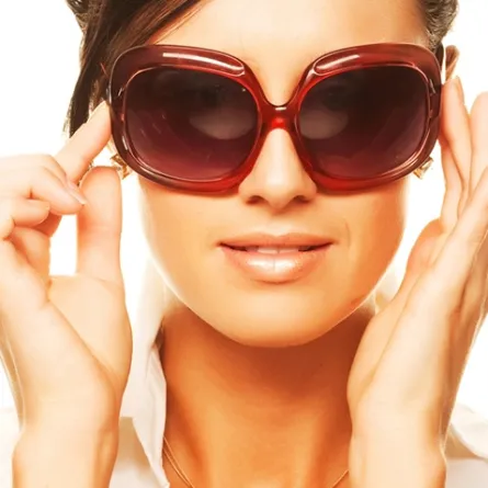 اختاري النظارة المناسبة لوجهك