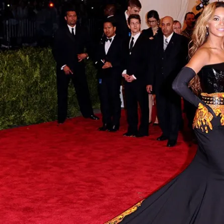 20 إطلالة أثارت الجدل في حفل Met Gala