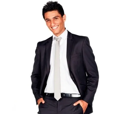 محمد عسّاف يحتفي بزيارة فريق برشلونة إلى فلسطين