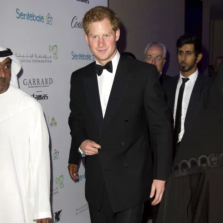 الأمير Harry في دبي بكامل أناقته من أجل الخير