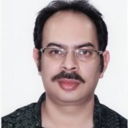 رحيل نجل السينارست أسامة أنور عكاشة