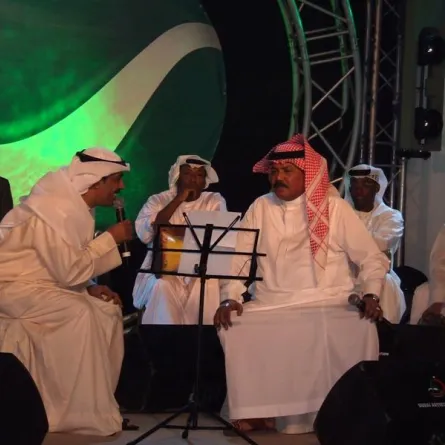 أبو بكر سالم يؤجل اختيارات ألبومه الجديد