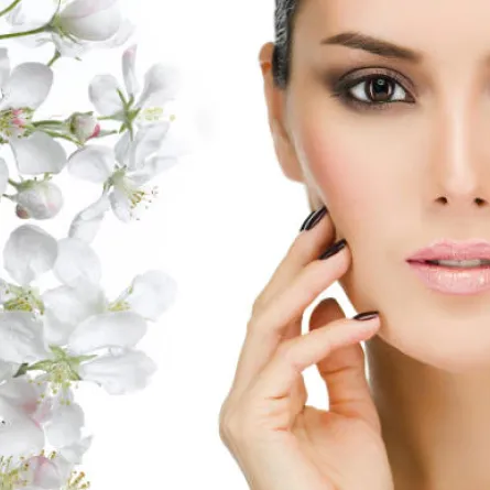 3 عادات مؤذية للبشرة امتنعي عنها