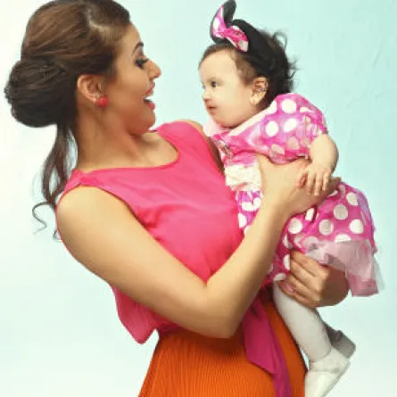 مي سليم: كنت خائفة هل ستتعرف عليّ ابنتي عند ولادتها؟