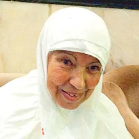 كفيفة دعت أن ترى الكعبة فاستعادت نظرها في عرفات