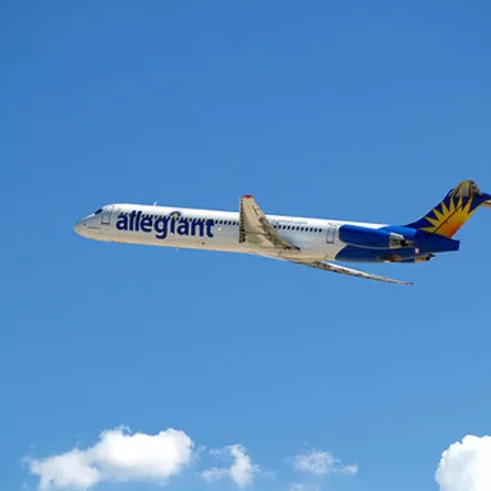 500 دولار أمريكي لممارسة الجنس على متن الطائرة