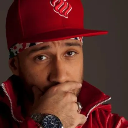 أحمد مكي: هذه قصتي مع الإنكليزي مايكل