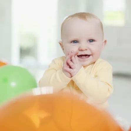 بالون ينفجر في وجه طفل سعودي يتسبب بوفاته