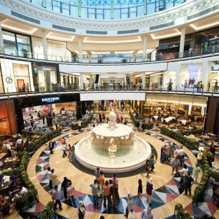 خدمة الإنترنت مجاناً في المراكز التجارية بدبي