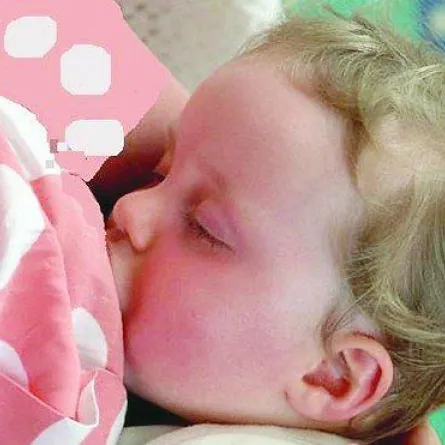 حليب الأم يقتل فيروس الإيدز