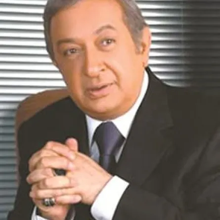 نور الشريف يجري عملية جراحية في قدمه