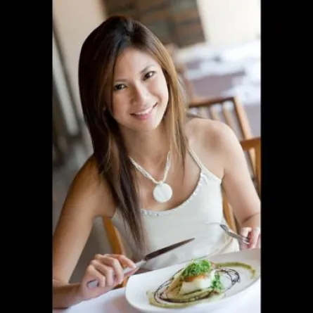 إتيكيت تناول السّمك وثمار البحر 