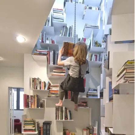 مكتبة مبتكرة لقراءة أكثر تشويقاً!