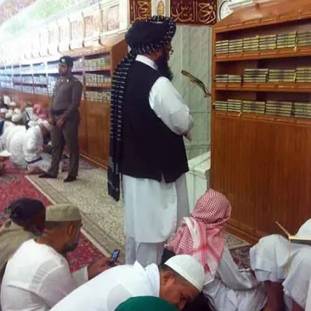 أفغاني لم يترك صلاة الجماعة في المسجد النبوي منذ 37 عامًا