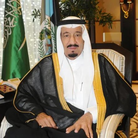 الملك سلمان بن عبد العزيز "رجل الخير"