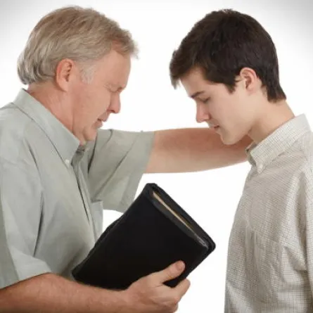 13 طريقة لتوجيه المراهق ليتغير نحو الأفضل