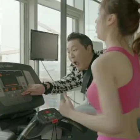 مغني الغانغام ستايل رجل غير محترم!