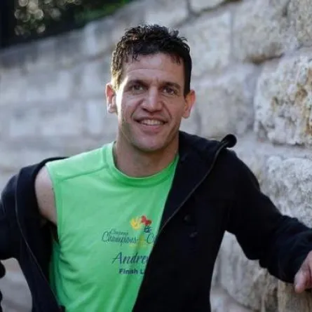 أمريكي محظوظ .. ينجو من تفجيرَي بوسطن وتكساس!