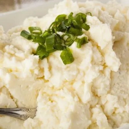 البطاطا المهروسة مع الجبنة