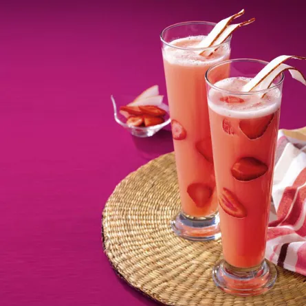 شراب الفراولة المنعش