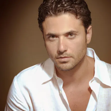 كيف يقضي النجوم لياليهم في ساعات الحظر؟