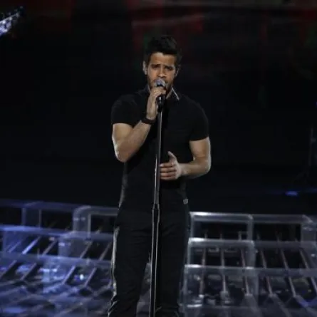 أدهم النابلسي من X factor إلى القفص الذهبي