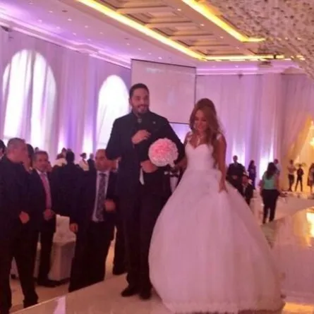 بالصور: رامي عياش يودع حياة العزوبية اليوم