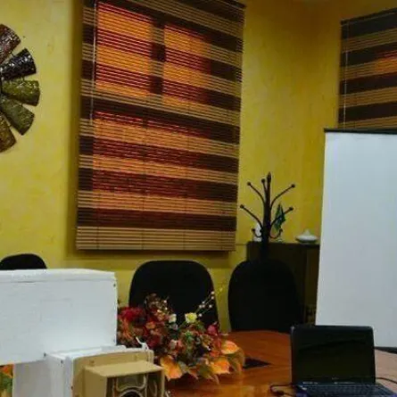 طالبة سعودية تخترع طريقة لسحب دخان الحرائق