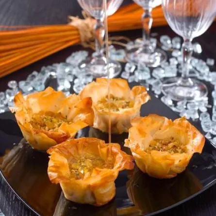 كيف تصنعين قوالب صغيرة من الجلاش؟