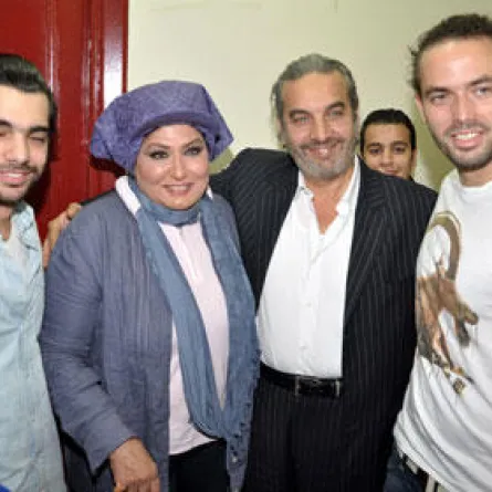 بذلة زوج سهير رمزي تحرجها!!