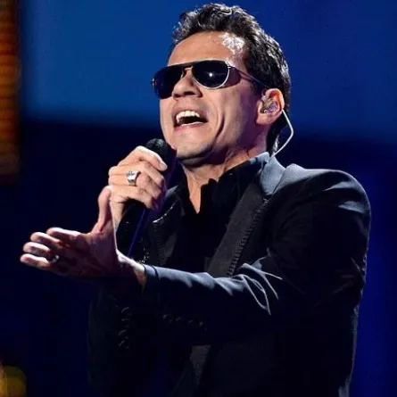 Marc Anthony يحصد جائزة "Record" في Latin Grammy Awards