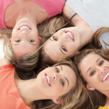 حل المشكلات من دون التخلي عن الصديقات!