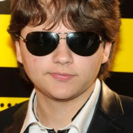 ابن مايكل جاكسون إلى التمثيل