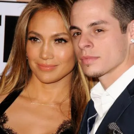 10 نجمات في علاقات مع شباب أصغر منهن سناً